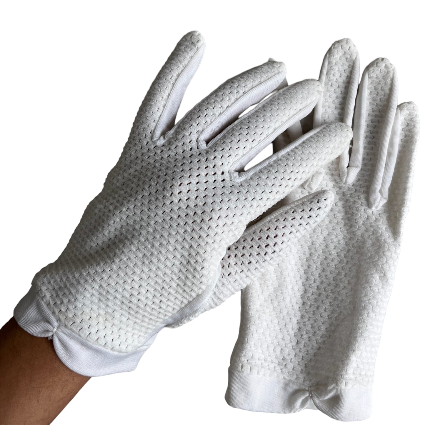 Vintage Short White Fishnet Gloves