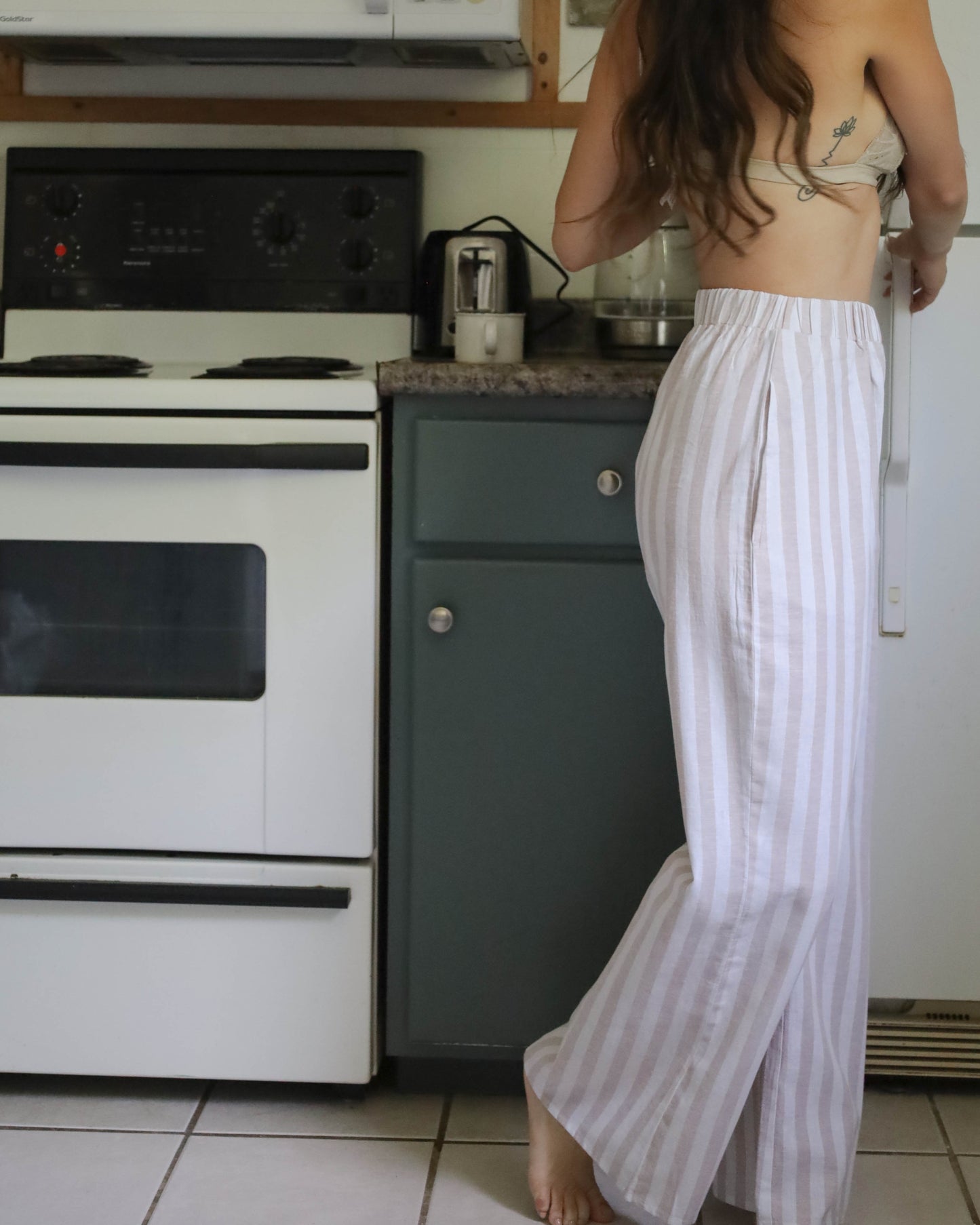 Linen Striped Lounge Pants - White and Beige