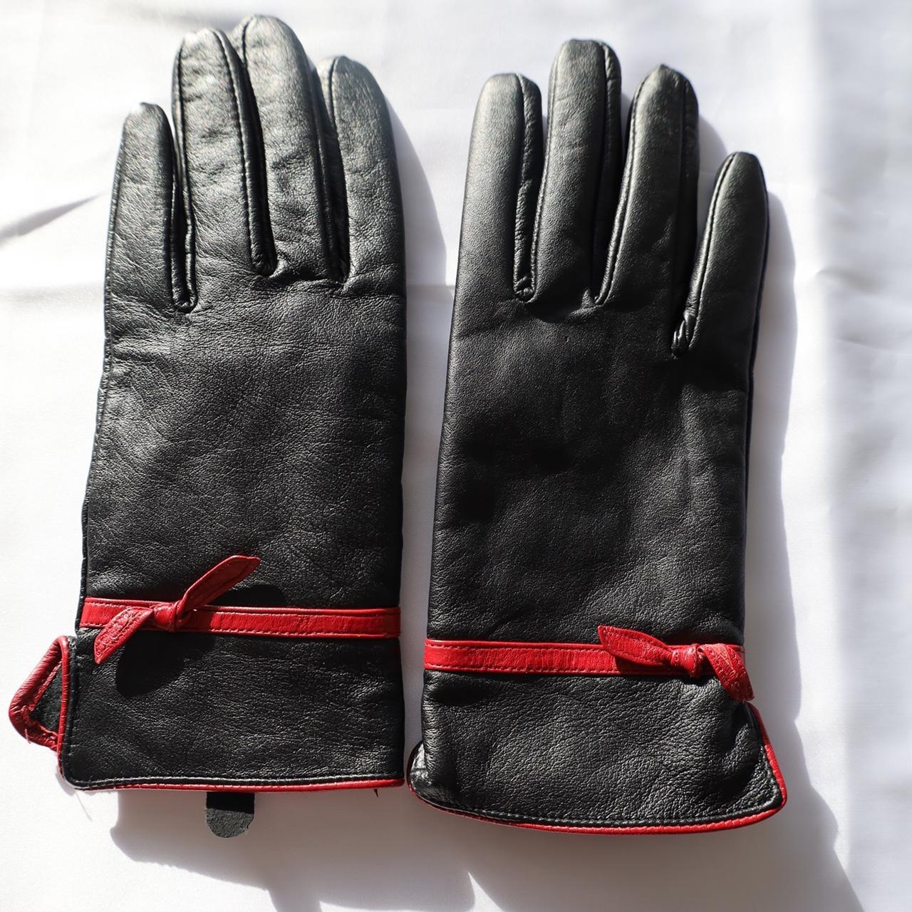 Vintage Women's Black & Red Genuine Leather Gloves
